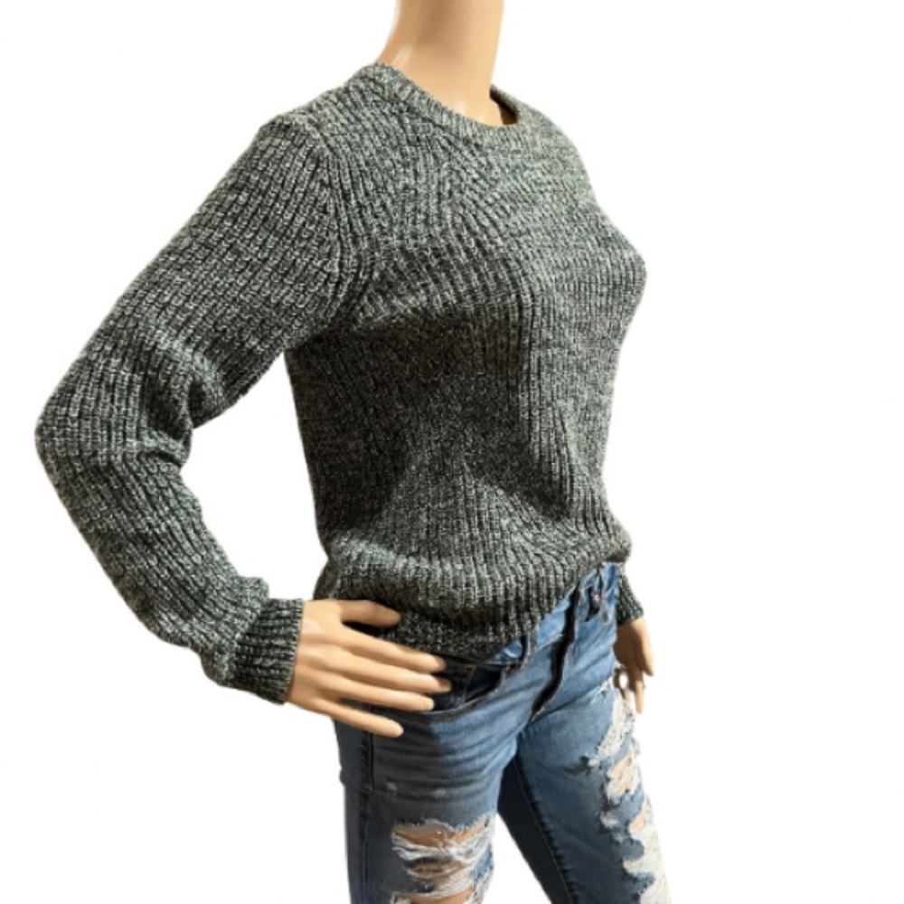 h&m pull over sweater - Picture 2 of 3